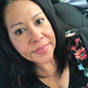 Meet your Posher, Lydia